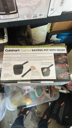Cuisinart cast iron basting pot with brush