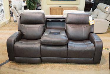 Moto Motion Maverick Leather Power Media Sofa