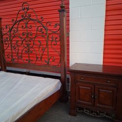 Queen Size Bedroom Set With Boxspring 