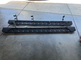 2019 Chevy Silverado Side Steps
