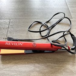 Revlon Hair Straighten Iron 