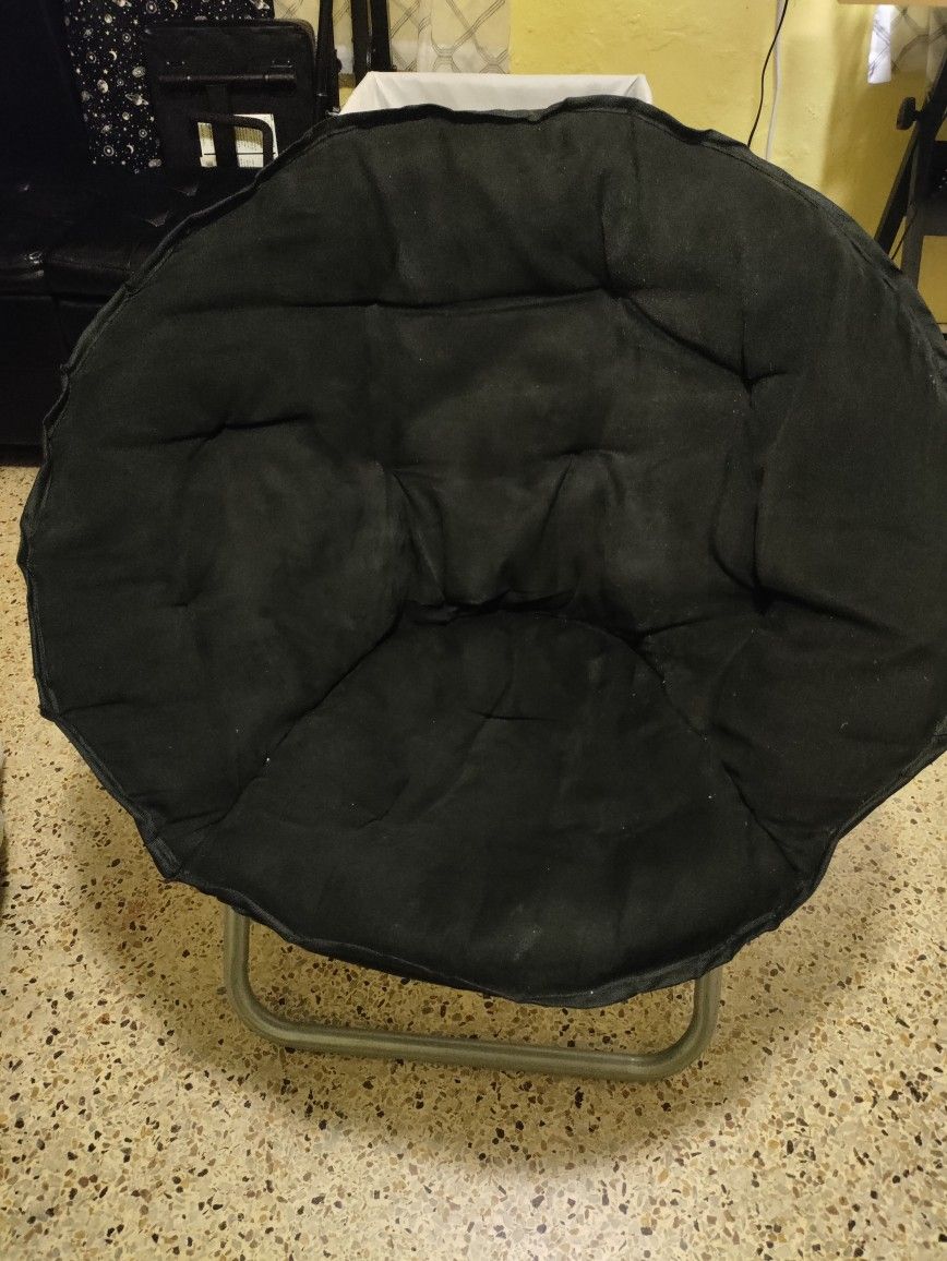 Black Fabric Saucer Chair