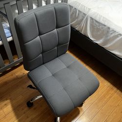 office/vanity chair 