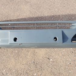 Mercedes Benz Sprinter front bumper 2000 2001 2002 2003 2004 2005 2006 Part $150