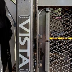 Braun Vista wheelchair lift
