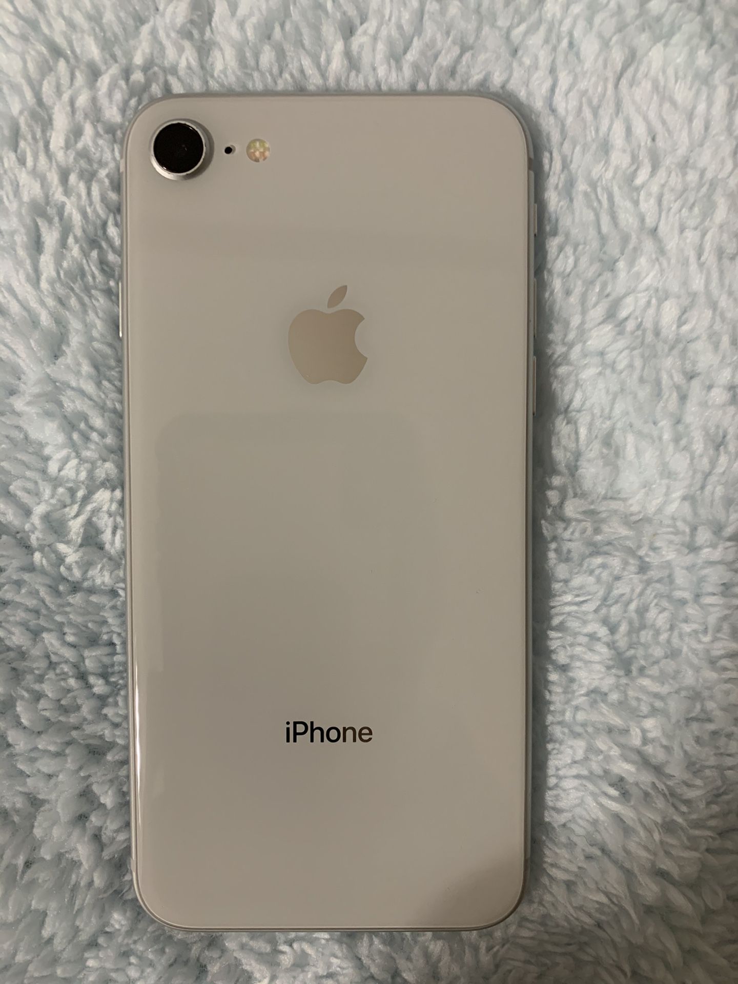 iPhone 8 great condition T mobile