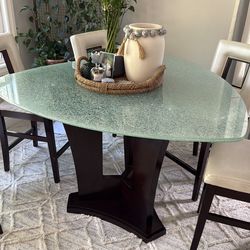 Tempered glass dining table