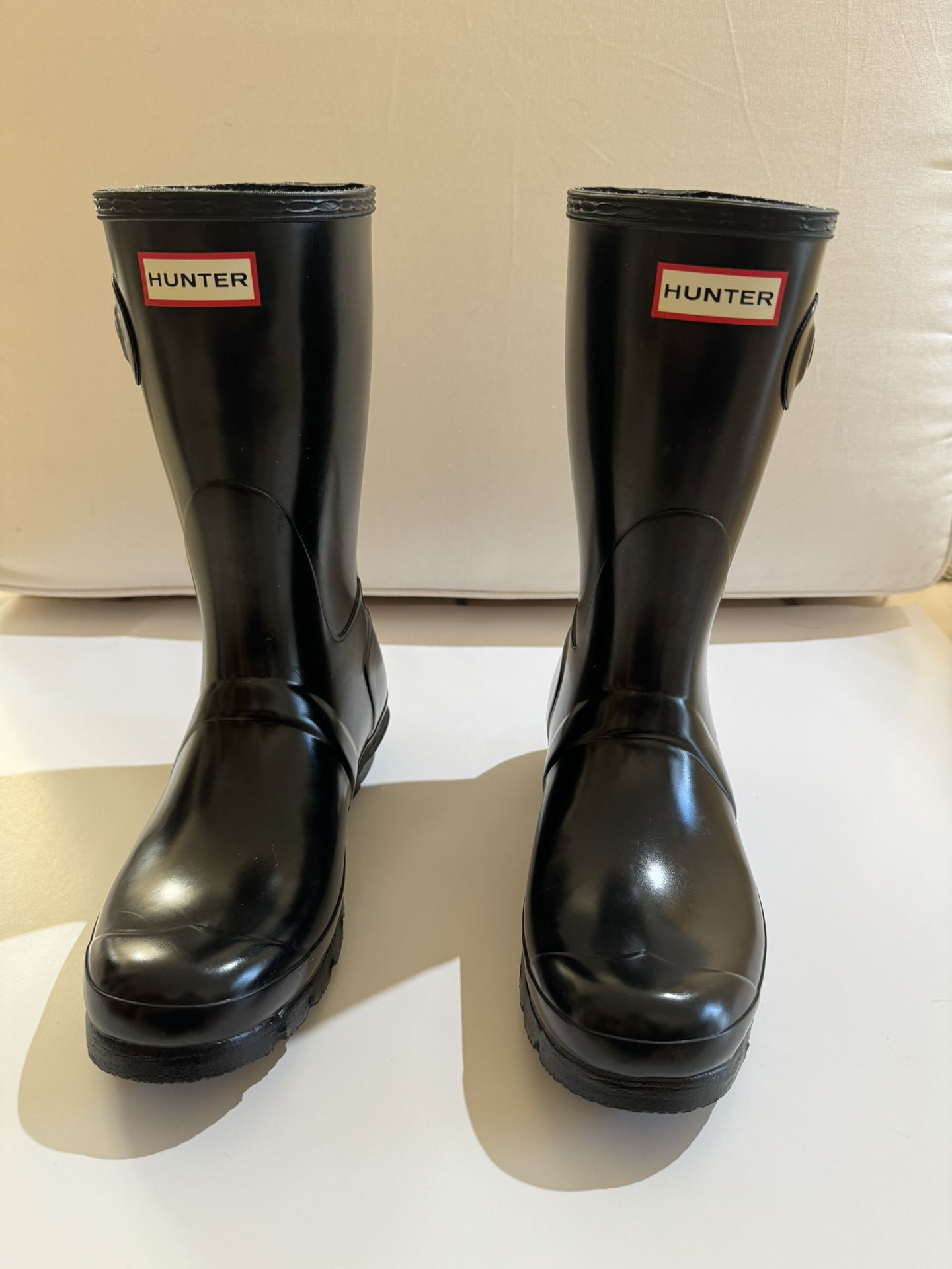Hunter 'Original Short' Gloss Rain Boot (Women) - Size 8