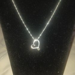 925 Sterling Silver Necklace  Heart Love Is Patient 