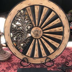 Decor Plate With Stand 