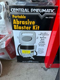 Sand blaster