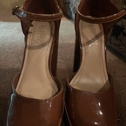 Rouge Heels. Worn One For 2 Minutes. Beautiful Brown Color And Shiny! 