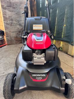 BRAND NEW HONDA HRN-216 VLAA /170CC/ ELECTRONIC START/ TWIN BLADE / GRASS BAG INCLUDED WITH FULL PRICE OFFER.