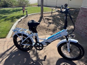 Lectric XP 3.0 Step Thru E-Bike