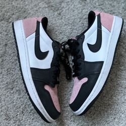 Jordan 1 Low Bleached Coral Size 10.5M