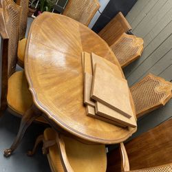 Furniture (Dining table)