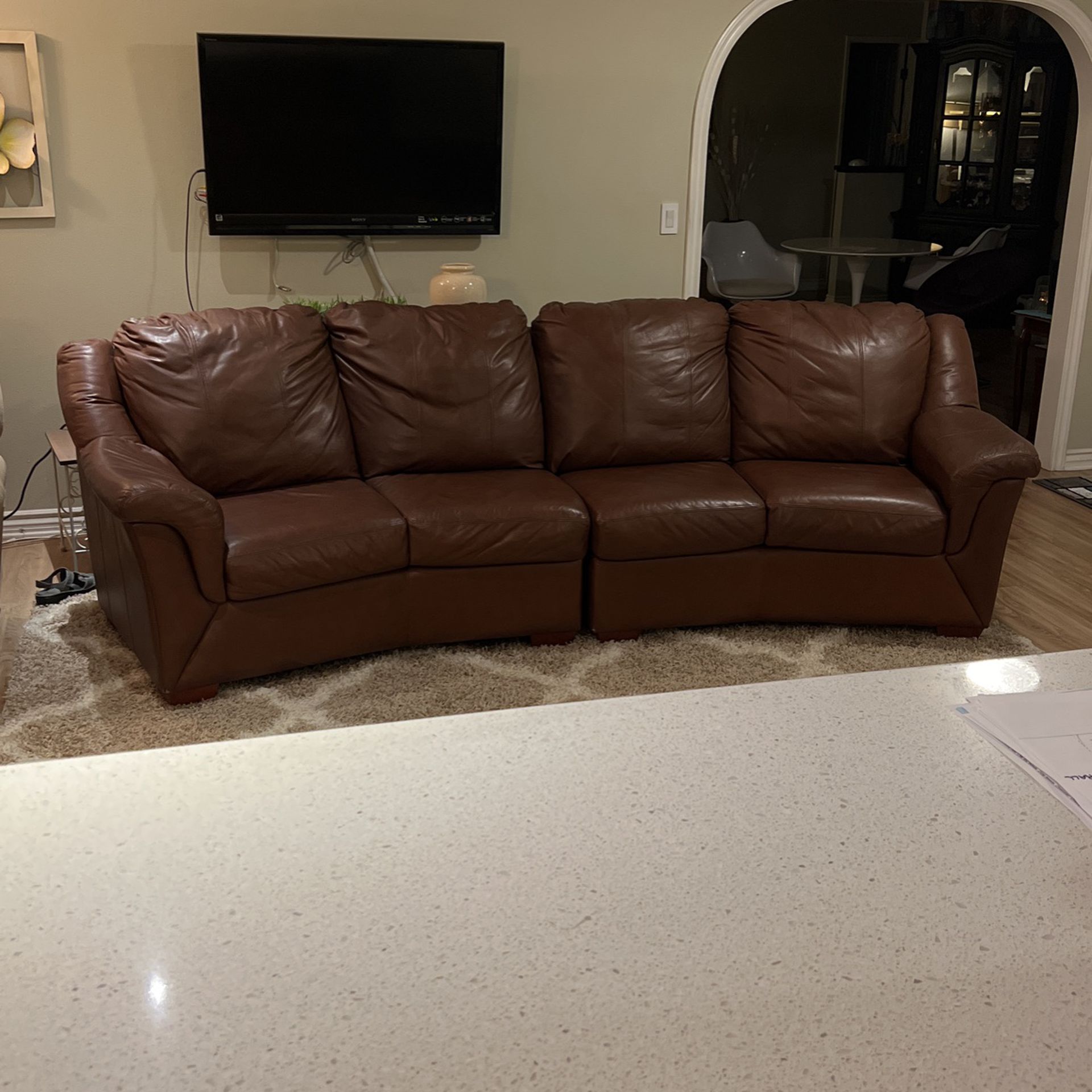 9’ Sectional Leather Couch
