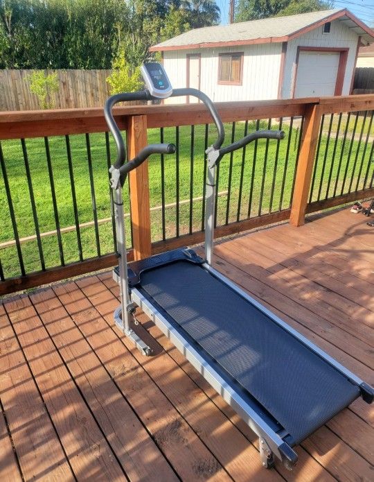 Self Powered Compact & Foldable Treadmill