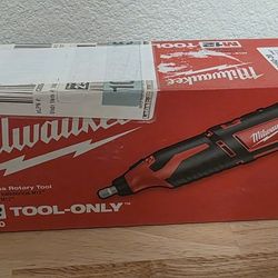Milwaukee M12 12V Lithium-Ion Cordless Rotary Tool
