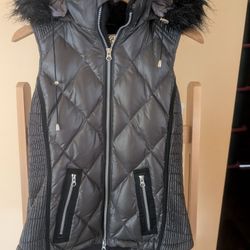 Goode Rider Down Hooded Vest Size M
