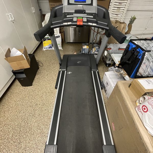 Nordic Track Commercial 1500 Treadmill for Sale in Orange, CA OfferUp