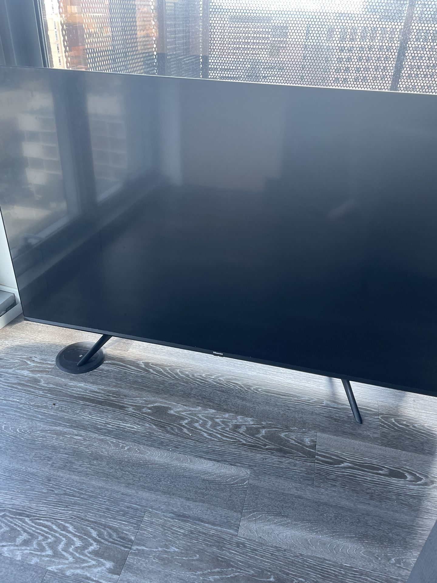 Hisense 55” Model 55U6G Smart TV