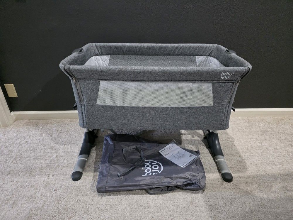 Baby Joy Bedside Bassinet