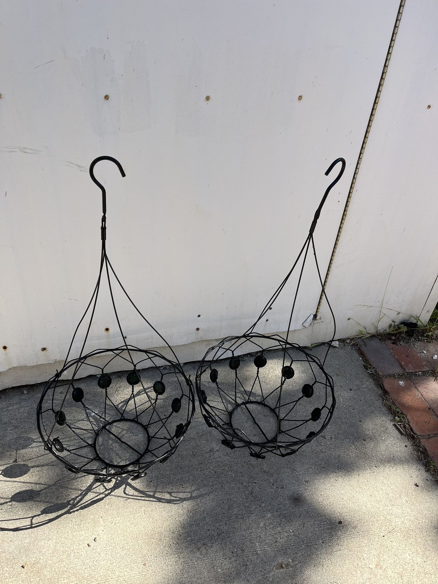 Metal Hanging Planter Basket