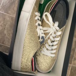 Tommy Hilfiger Shoes 