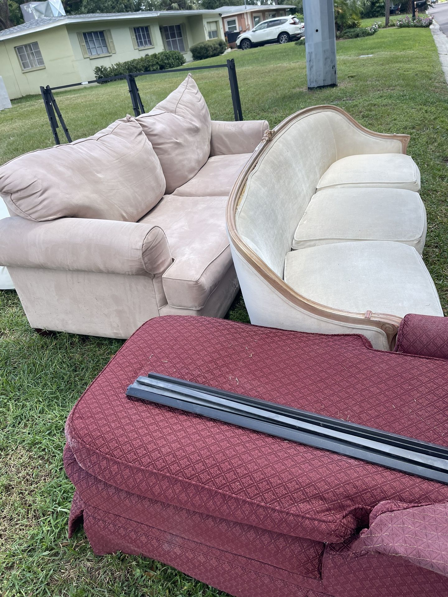 FREE COUCHES CURBSIDE