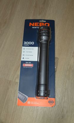 Nebo Newton 3000 Lumes Flashlight