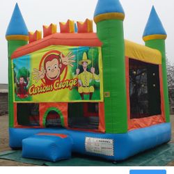 2 Bounce Houses For Sale $600 Each Or $1000 Both