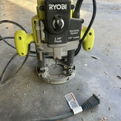 Ryobi Plunge Router 2hp