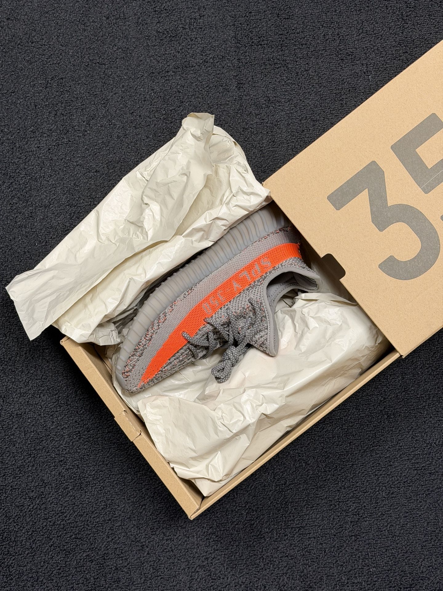 DS New Adidas Yeezy 350 Beluga V2 size 6.5