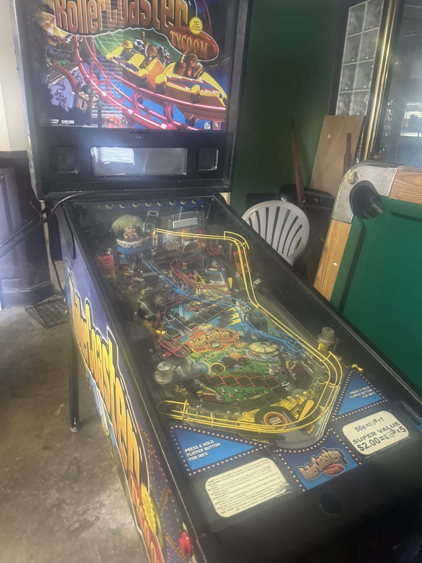 Roller coaster tycoon Pinball Machine 