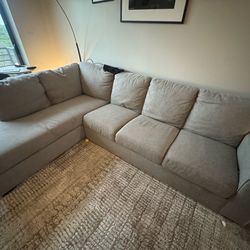 L shape couch with ottoman w storage