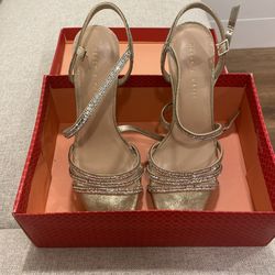 Women’s Shoes