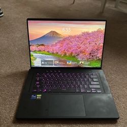 ASUS ROG Zephyrus M16 
