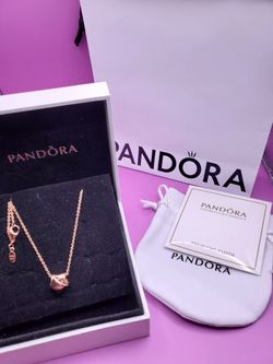 New Pandora Necklace  Rose Gold