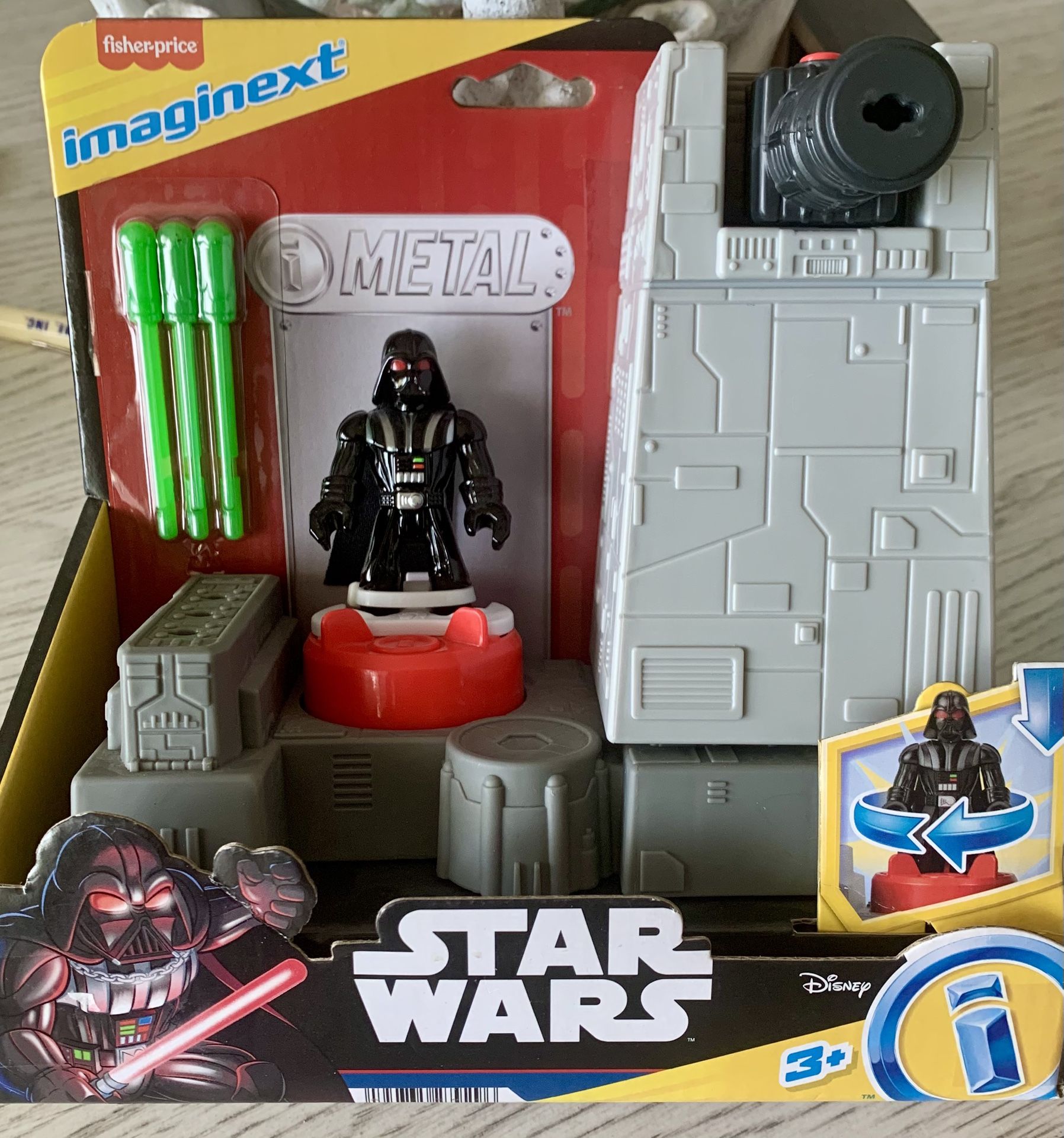 Imaginext STAR WARS Death Star Turret Toy Cannon with Darth Vader Diecast Character Key