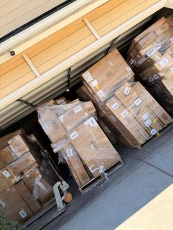 Costway pallets