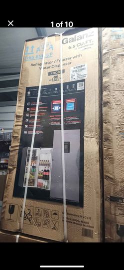 Refrigerator/freezer With Water Dispenser