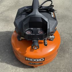 Air Compressor Ridgid 6 gal. 150 PSI