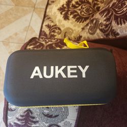 Aukey battery for car and cell phones