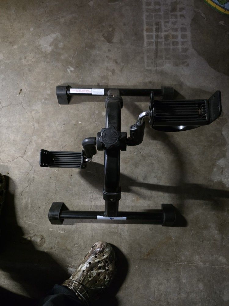 Vaunted Medical Pedal Exerciser