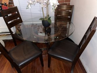 Dining Table Set