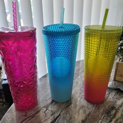 STARBUCKS TALL CUPS WITH STRAWS NEW 