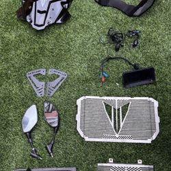 Yamaha MT10 Parts / MT-10 Accessories / Radiator Guard / Windshield / Mirrors / OEM