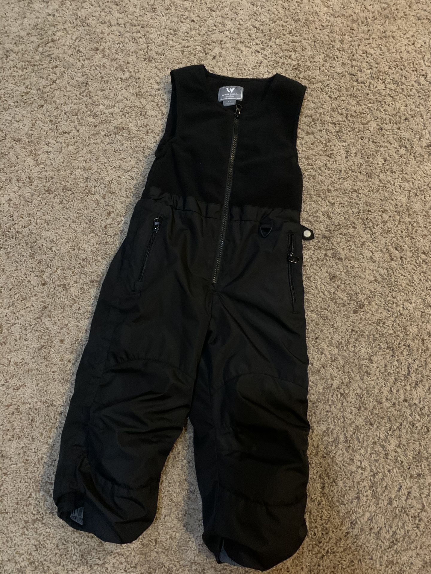 4T black bib overall snow pants (white Sierra)