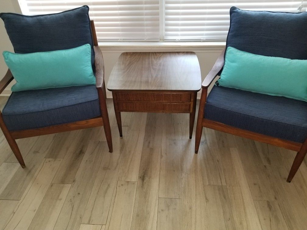 Mid Century Americana Set Of 2 Chairs PRICE REDUCED!!!